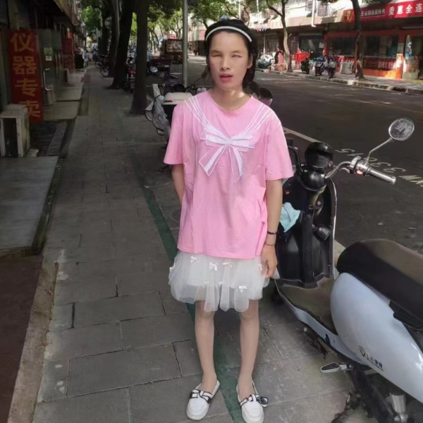 上海26岁单身美女真诚找对象-包头相亲网