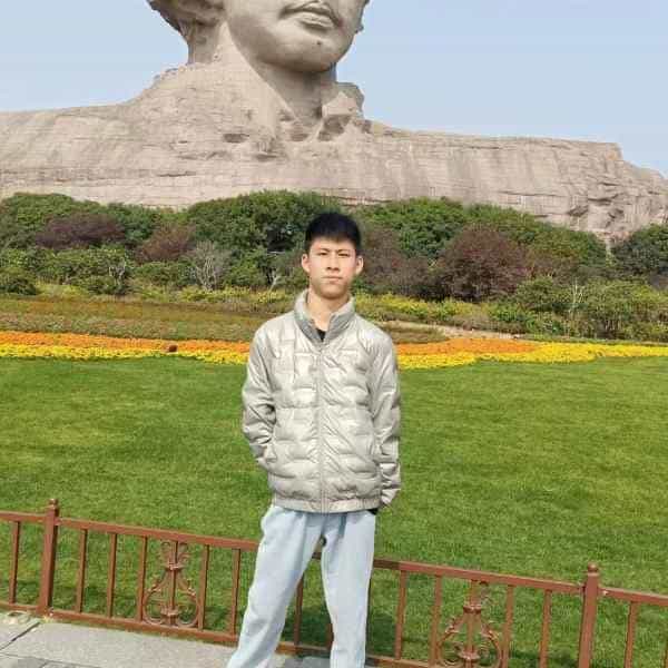 浙江22岁单身帅哥真诚找对象-包头征婚相亲网