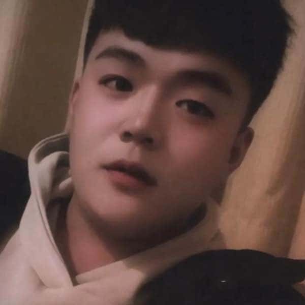山东25岁单身帅哥真诚找对象-包头征婚相亲网