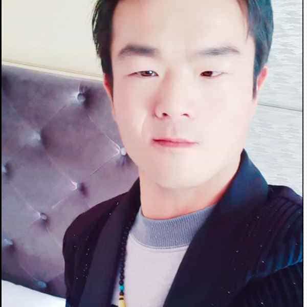 青海30岁单身帅哥真诚找对象-包头征婚相亲网