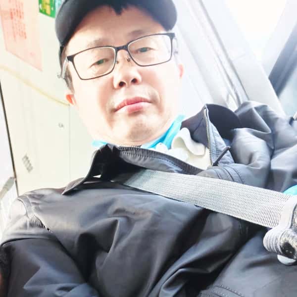 上海56岁单身帅哥真诚找对象-包头征婚相亲网