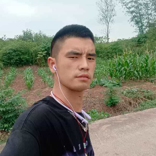 35岁岁四川单身帅哥 - 包头吉缘网